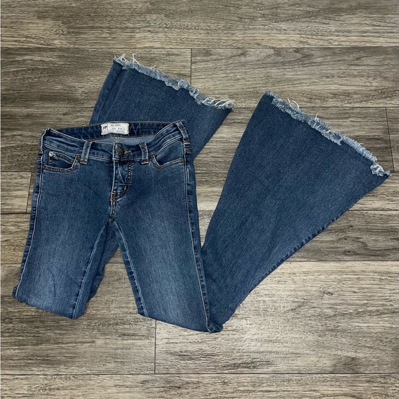 Free People Low Rise Flare Jeans W24 Short - Picture 2 of 4